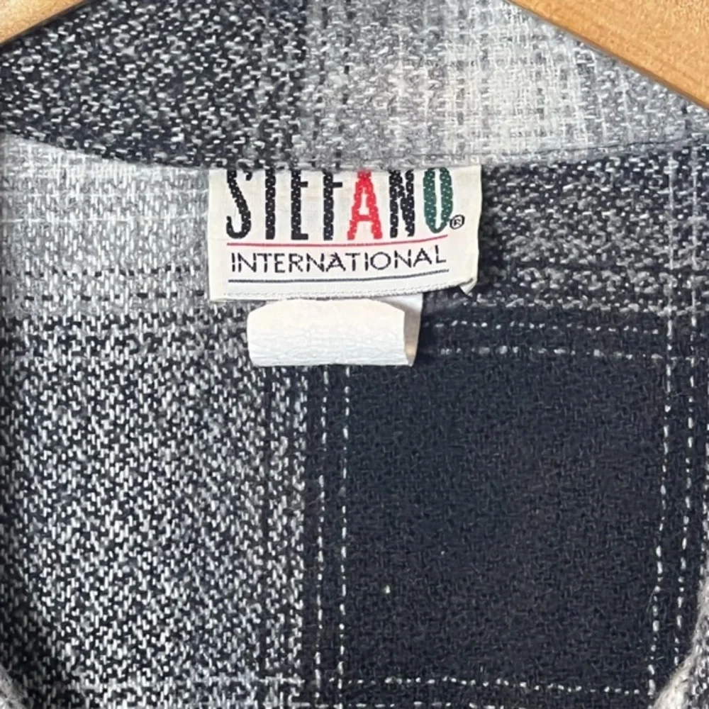 Vintage‎ Men’s Stefano International Black and White checkered vest with raw hem